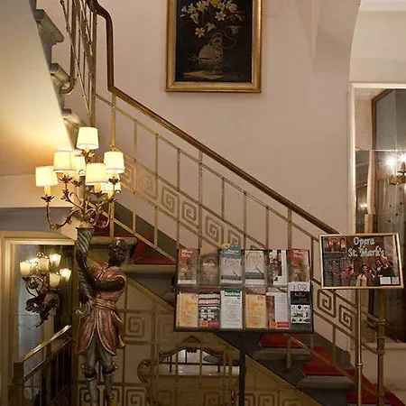 酒店 C-hotels De Rose Palace