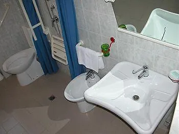 Cinzia Hotel *