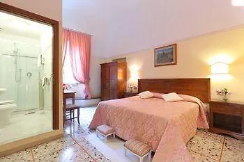 Pensión Residenza Maglioni Al Battistero Florencia