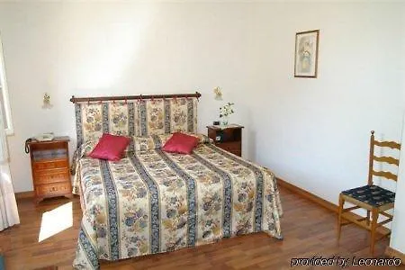 Hotel Piccolo Con Access Ztl !!! Nel Centro Storico Di !!!