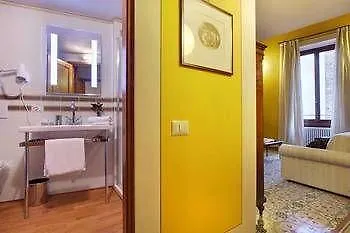 Al Giglio Bottonato Apartment *