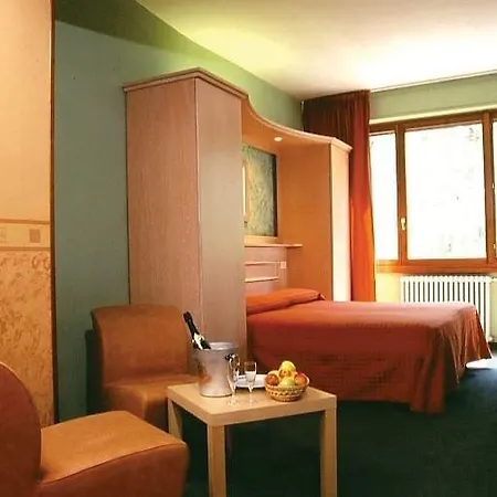 Meridiana Hotel 3*