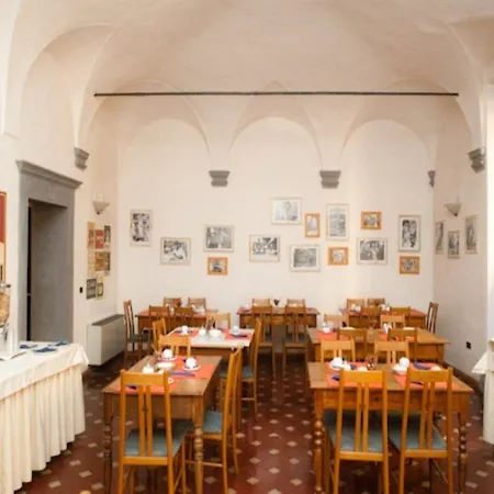 מלון Vasari 3*