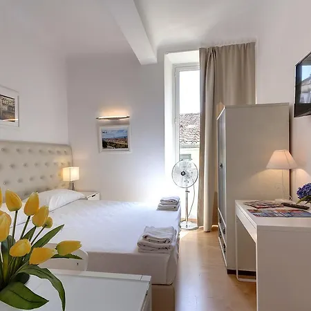 Residenza Castellani Apartment