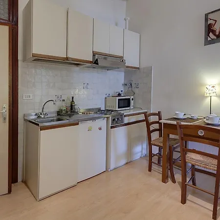 Apartment Residenza Castellani Florence