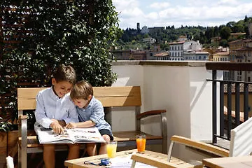 Portrait Lungarno Collection 5* Florenz