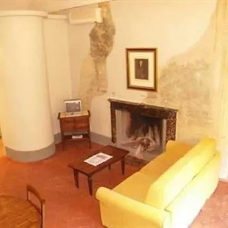 One World Apartments Hotel 3*