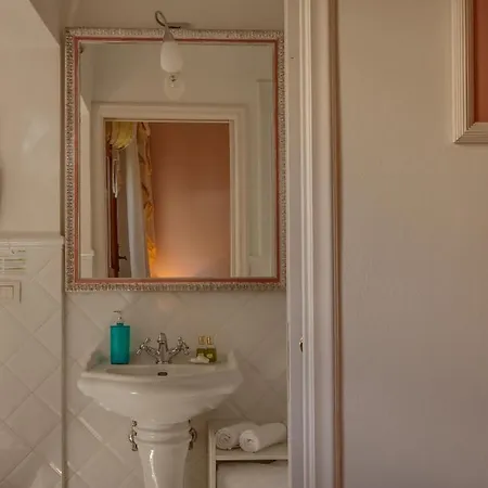 Dream Domus Bed & Breakfast