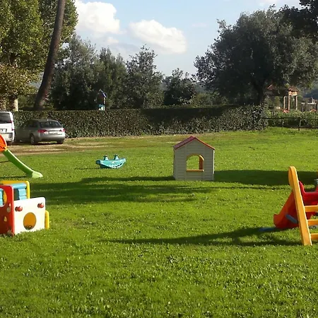 Bed & Breakfast Casale Dei Cento Acri 2*