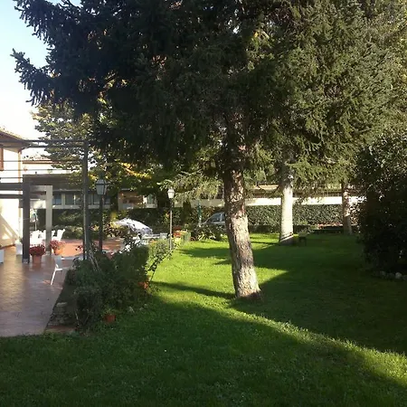 Bed & Breakfast Casale Dei Cento Acri