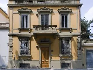 Trentatre Bed & Breakfast 5*