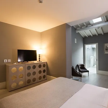 Cavalieri Palace Luxury Residences 2* Florence