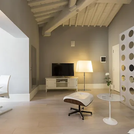 Cavalieri Palace Luxury Residences 2*