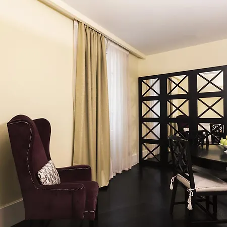 Aparthotel Cavalieri Palace Luxury Residences