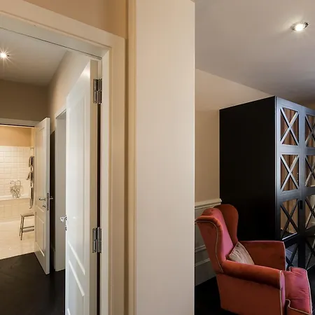 Cavalieri Palace Luxury Residences 2* Florence