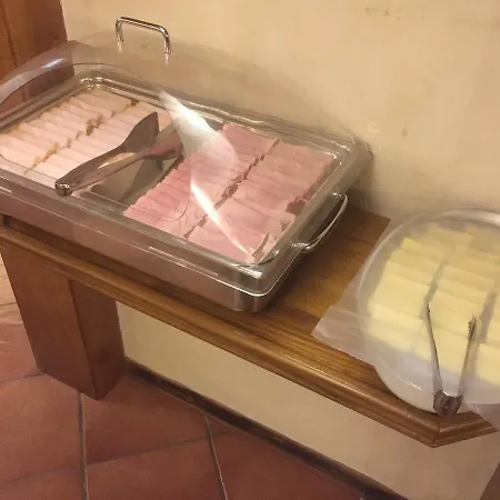 Hotel Mario's 3*