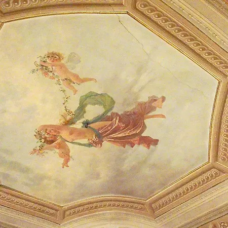 Vasari Hotel