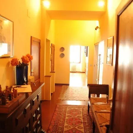La Rosa Townhouse Bed & Breakfast 3*