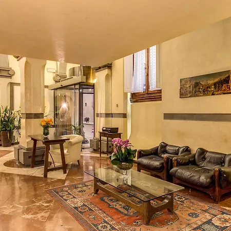 Hotell Croce Di Malta