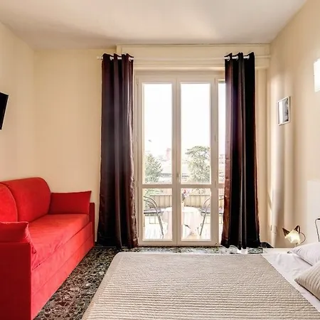 Maison Bianca Bed & Breakfast