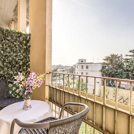 Maison Bianca Florence