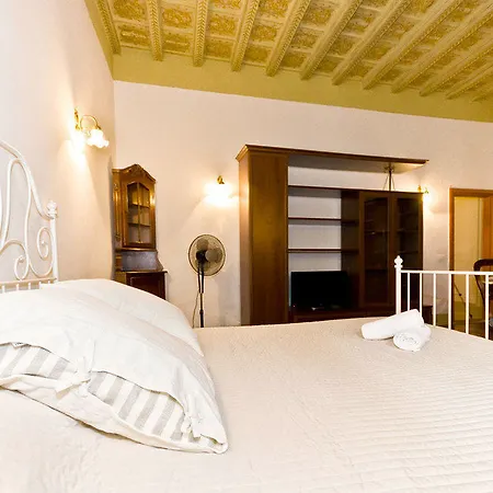 Prestige House 3*