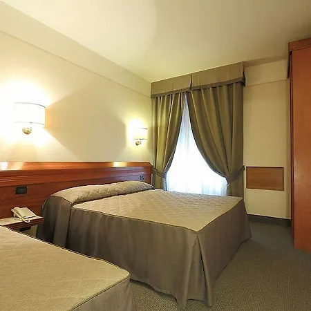 Arcadia 3* Florence