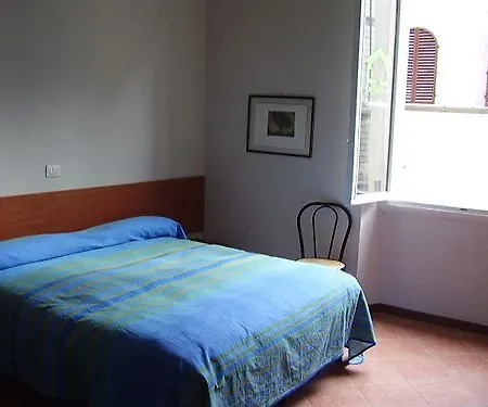 Hotel Xxvii Aprile Bed & Car