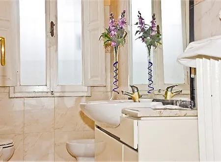 Leone X Guest house 3*