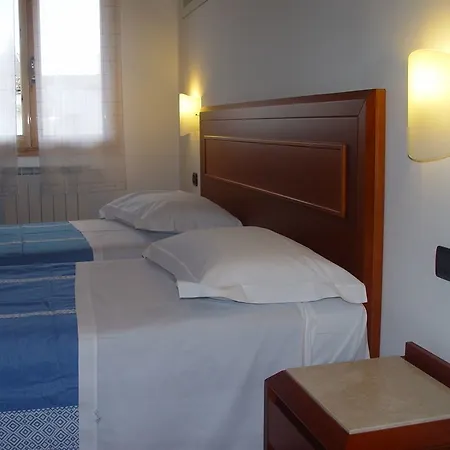 Archi Rossi Hostel Florencie