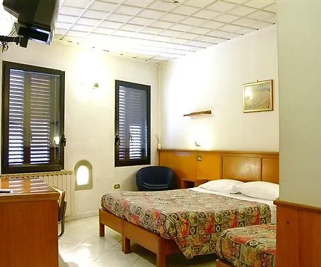 Lorena Hotel Florence