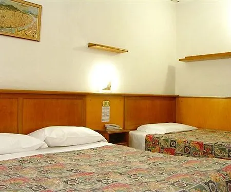 Lorena Hotel