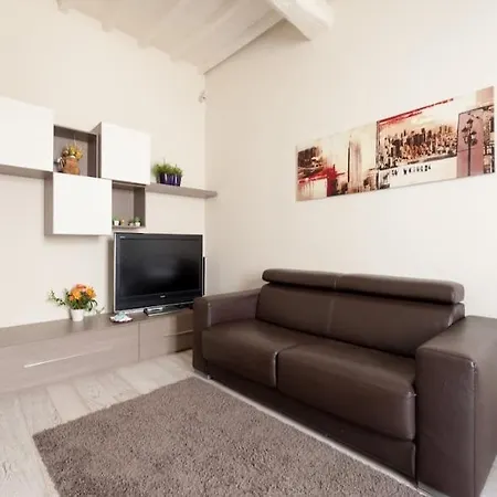 Modern Sant'antonino Apartment Florence