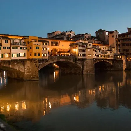 Portrait - Lungarno Collection Hotel Florenz