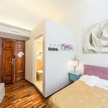 Prestigia Guest house 3*