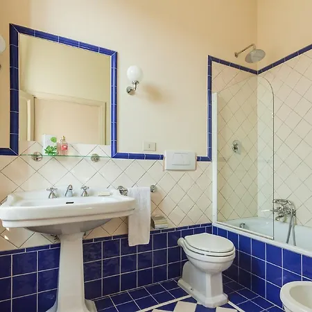 Lungarno Apartment