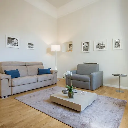 Beautiful & Modern Repubblica Apartment