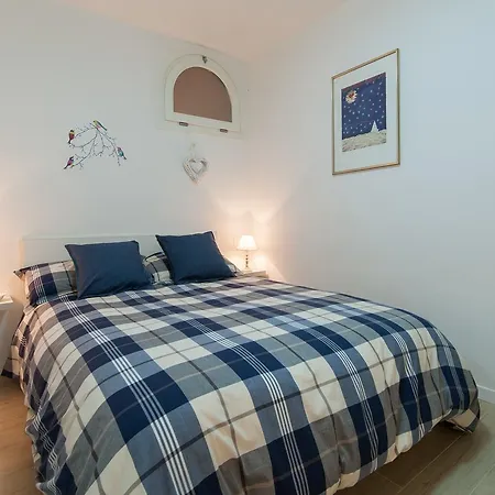 Agnolo Garden & Fresh Market Apartment *