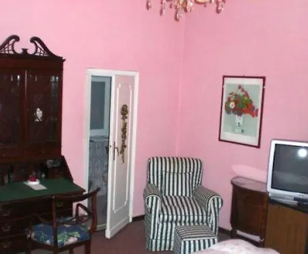 Azalee Hotel 3*