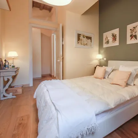 Santa Reparata Splendor Apartment *