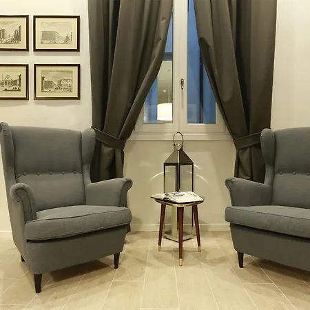 Tornabuoni Boutique Bed & Breakfast Firenze