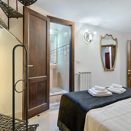 Apartment Santo Spirito Frescos By Mmega Florence