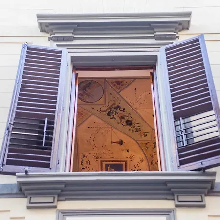 Wine Pinot Apartment Florence