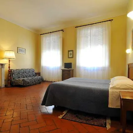 Bellevue House Firenze