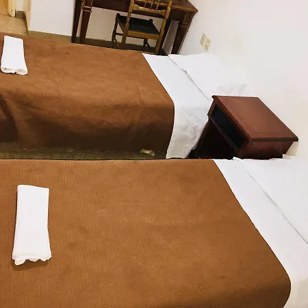 Hostel Leopoldine Central *