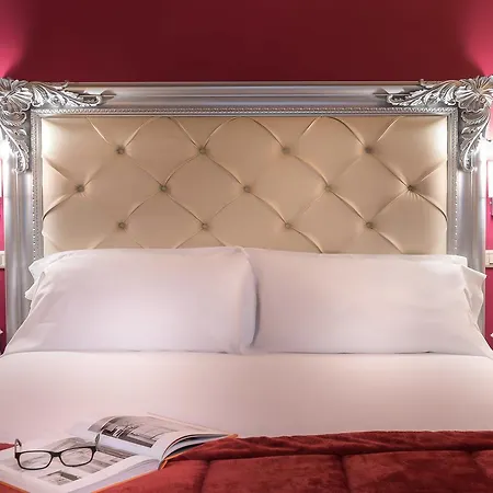 Pensjonat Residenza Conte Di Cavour & Rooftop 2*