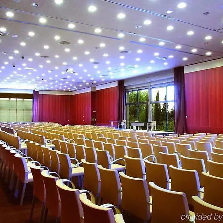 Hilton Metropole