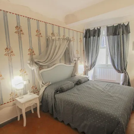 Apartment Locazione Turistica In Via Maggio Florence