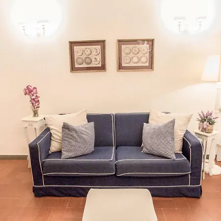 Locazione Turistica In Via Maggio Apartment *