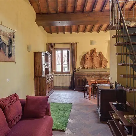 Signoria Apartment *